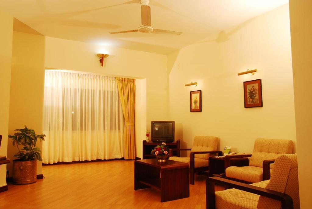 Mermaid Hotel Kochi Room photo
